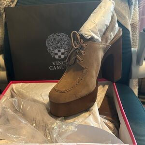 Vince Camuto Women's Brown Platform Loafers